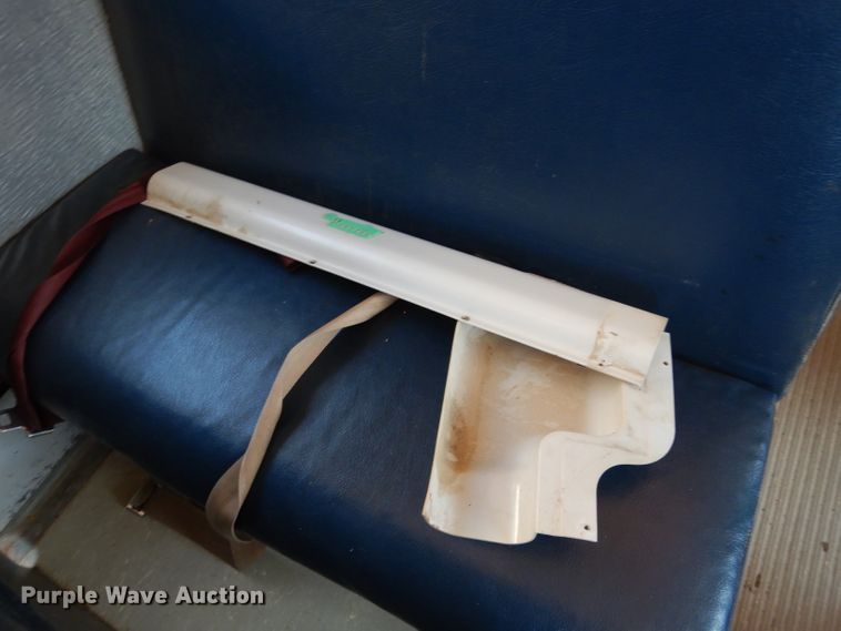 image for item DJ4417 2003 Freightliner FS65 Thomas Built  school bus