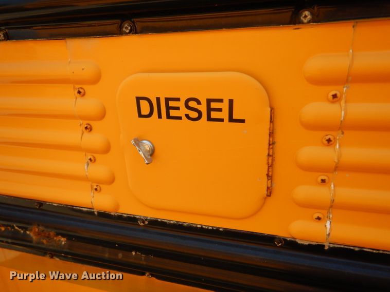 image for item DJ4417 2003 Freightliner FS65 Thomas Built  school bus