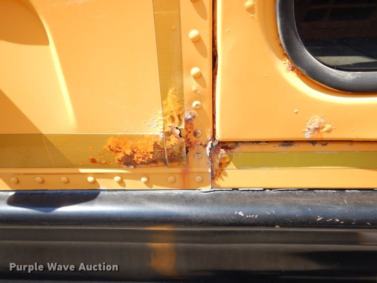 image for item DJ4417 2003 Freightliner FS65 Thomas Built  school bus