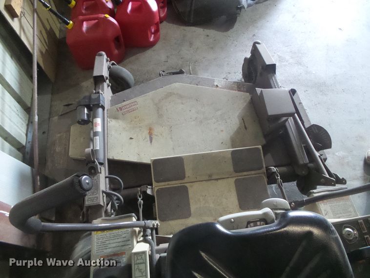 image for item EL9231 Grasshopper 729T6 ZTR lawn mower