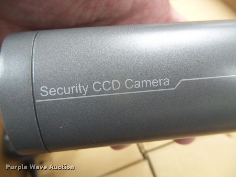 image for item EL9232 Approximately 25 security cameras