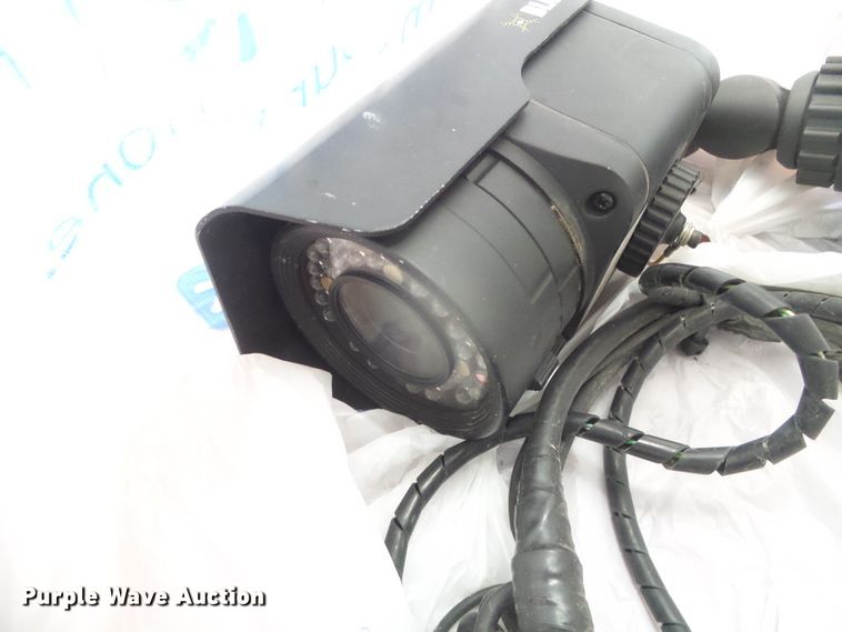 image for item EL9232 Approximately 25 security cameras