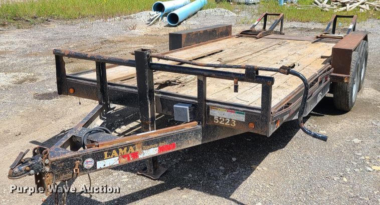 image for item EL9993 2011 Lamar utility trailer