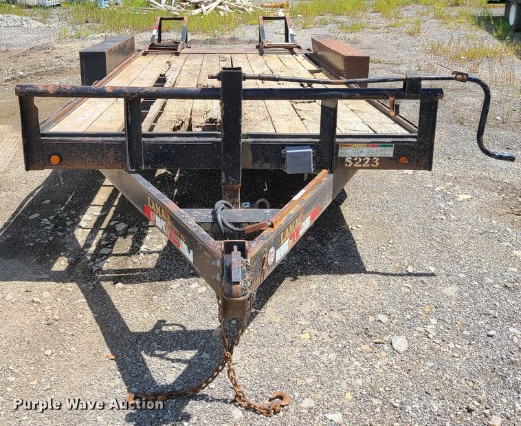 image for item EL9993 2011 Lamar utility trailer