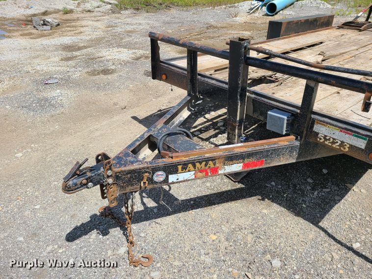 image for item EL9993 2011 Lamar utility trailer