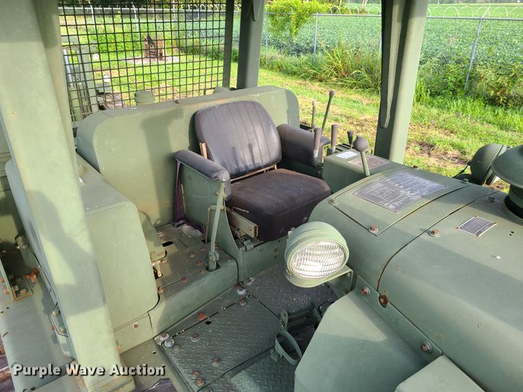 image for item EZ9129 1970 Caterpillar D7F  dozer