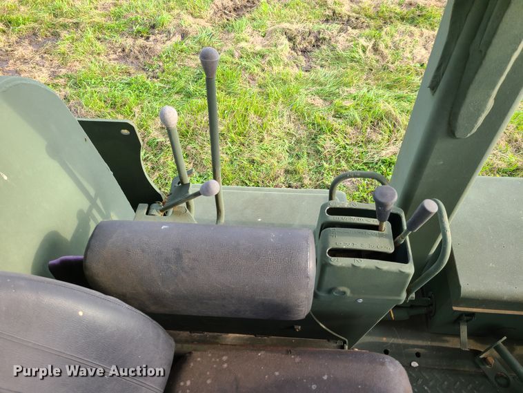 image for item EZ9129 1970 Caterpillar D7F  dozer