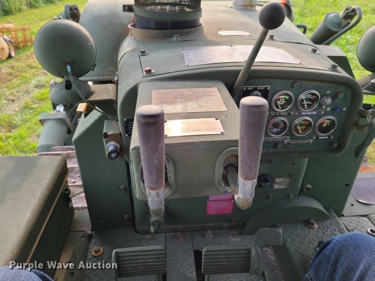 image for item EZ9129 1970 Caterpillar D7F  dozer