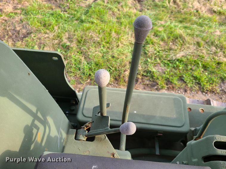 image for item EZ9129 1970 Caterpillar D7F  dozer