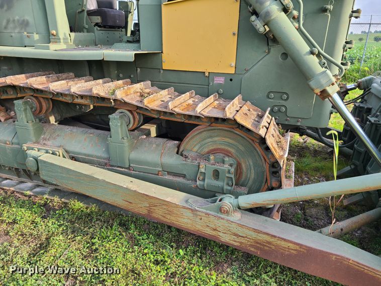 image for item EZ9129 1970 Caterpillar D7F  dozer
