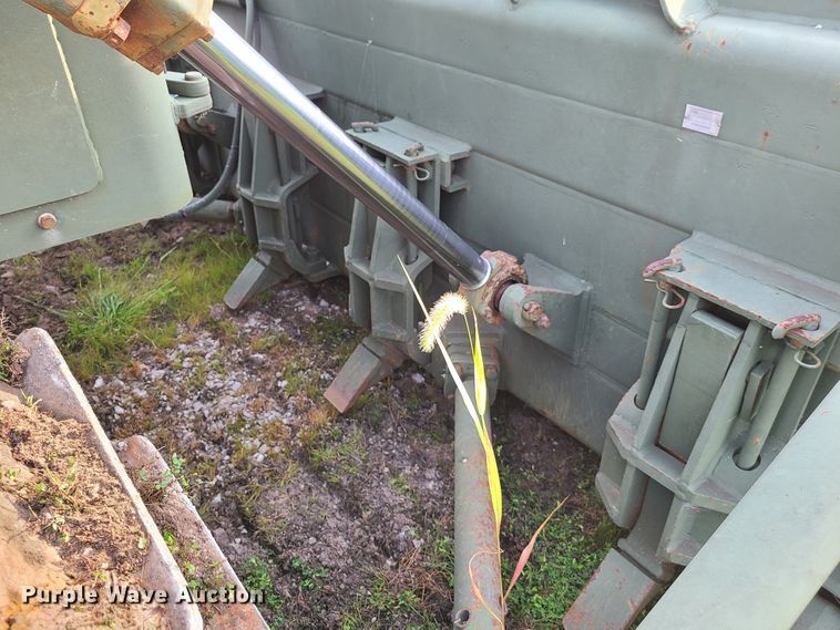 image for item EZ9129 1970 Caterpillar D7F  dozer