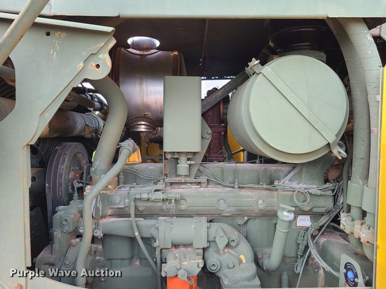 image for item EZ9129 1970 Caterpillar D7F  dozer