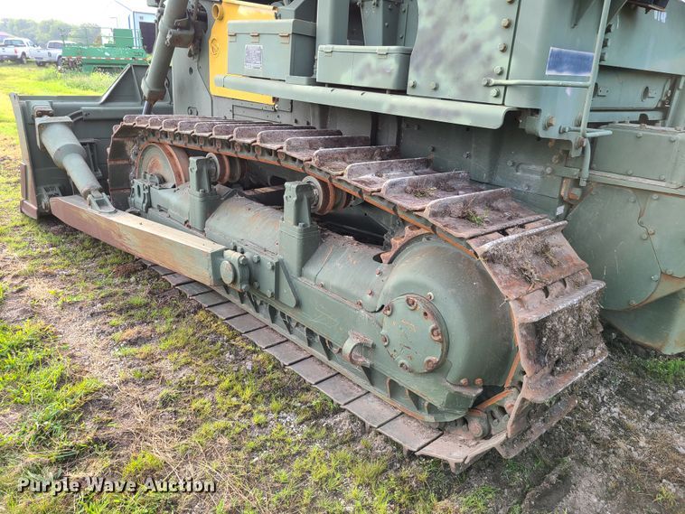 image for item EZ9129 1970 Caterpillar D7F  dozer