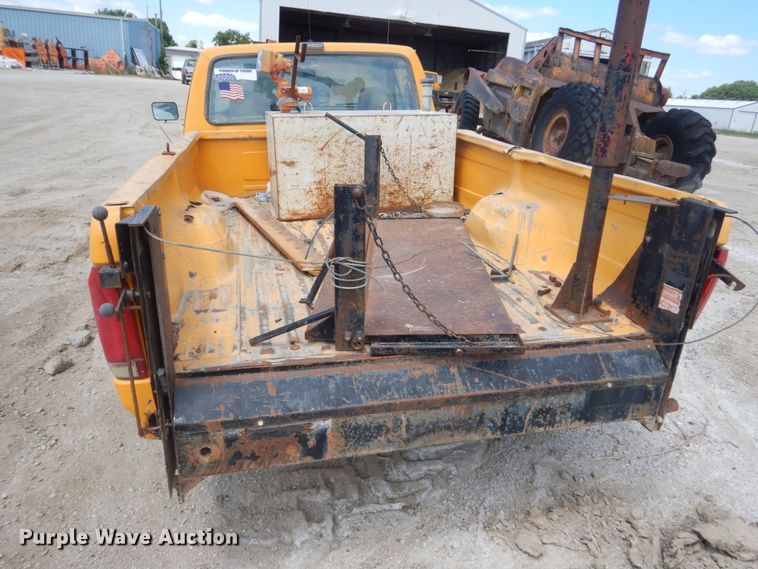 image for item FK9296 1992 Ford F150  pickup truck