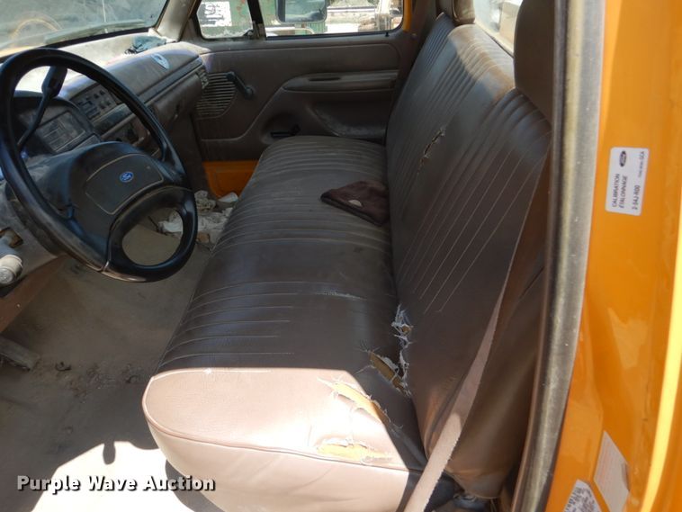 image for item FK9296 1992 Ford F150  pickup truck