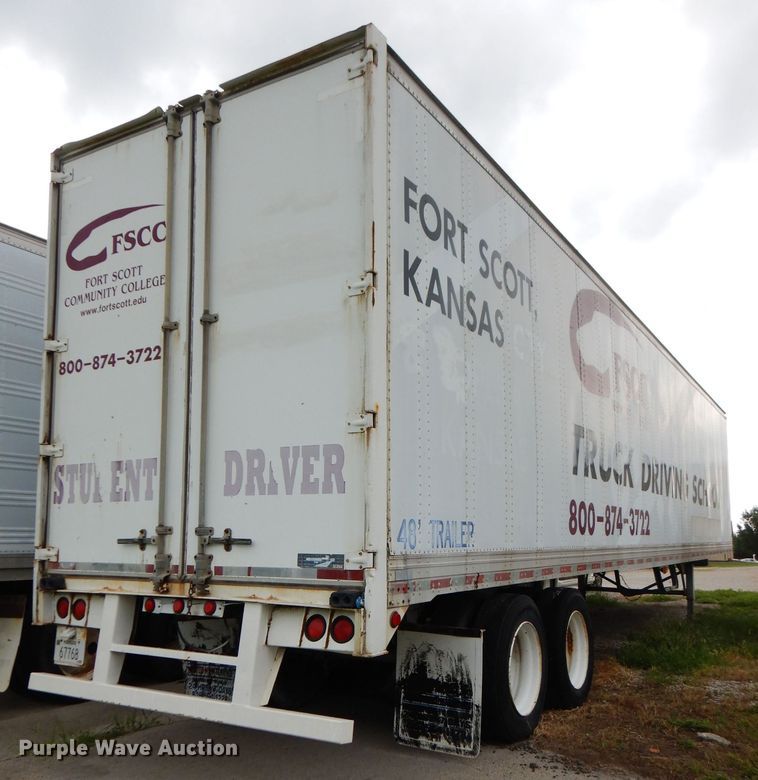 image for item FN9341 1994 Trailmobile dry van trailer