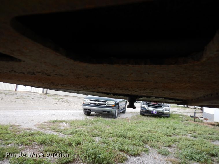 image for item FN9341 1994 Trailmobile dry van trailer