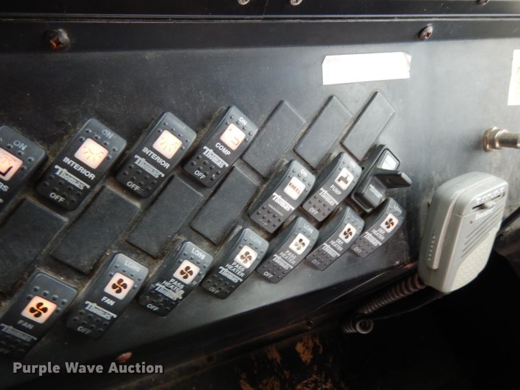 image for item FN9343 2000 Thomas Built Saf-T-Liner MVP  coach bus