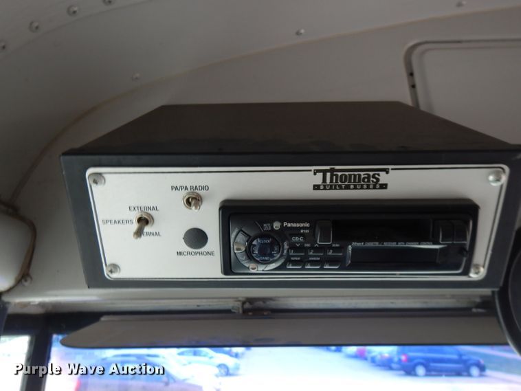 image for item FN9343 2000 Thomas Built Saf-T-Liner MVP  coach bus