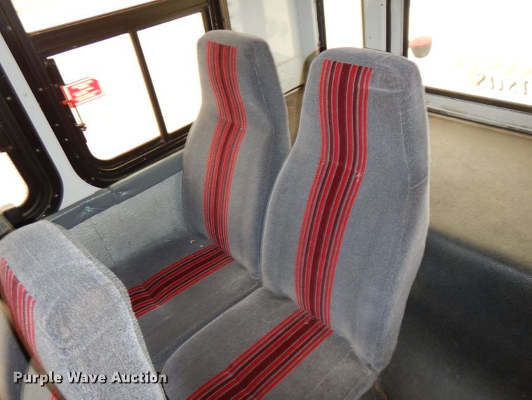 image for item FN9343 2000 Thomas Built Saf-T-Liner MVP  coach bus