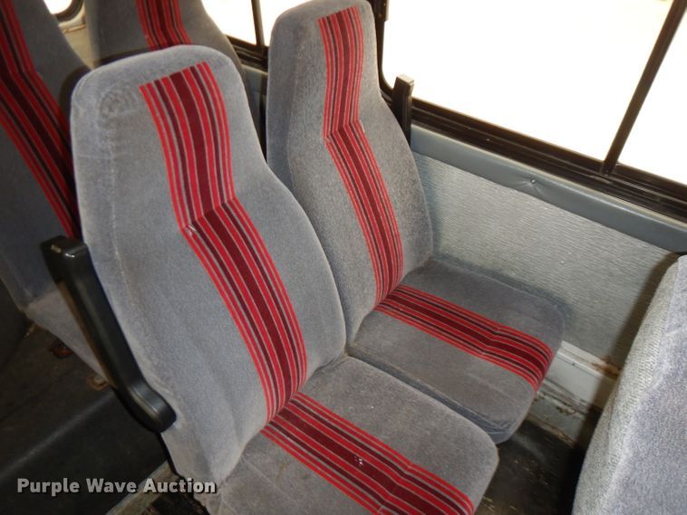 image for item FN9343 2000 Thomas Built Saf-T-Liner MVP  coach bus