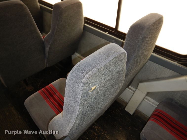 image for item FN9343 2000 Thomas Built Saf-T-Liner MVP  coach bus