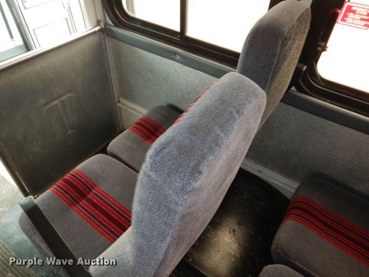 image for item FN9343 2000 Thomas Built Saf-T-Liner MVP  coach bus