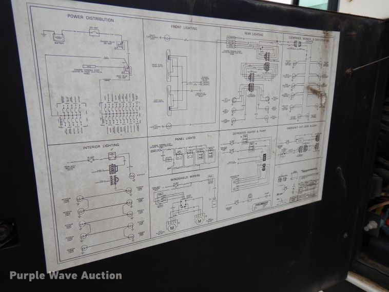 image for item FN9343 2000 Thomas Built Saf-T-Liner MVP  coach bus