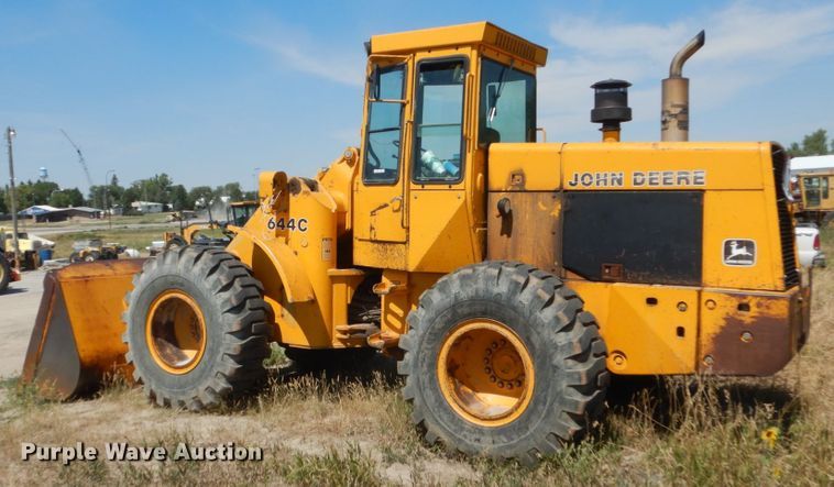 image for item FT9115 1981 John Deere 644C  wheel loader