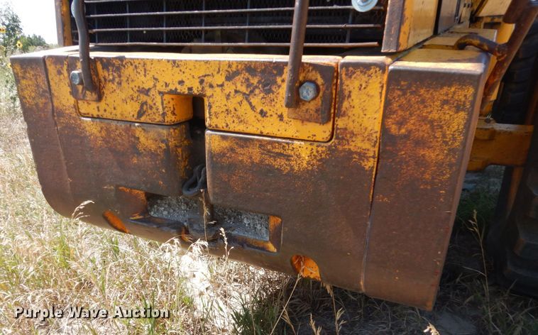 image for item FT9115 1981 John Deere 644C  wheel loader