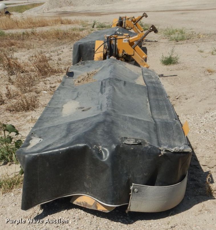 image for item FT9116 Vermeer M8040 disc mower