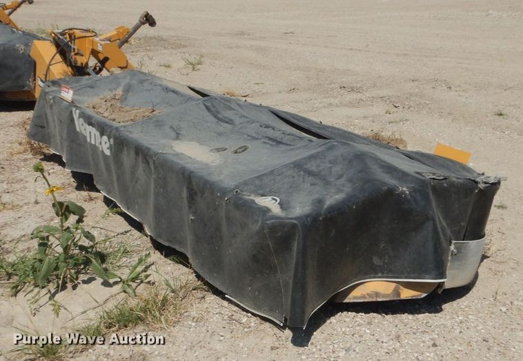 image for item FT9116 Vermeer M8040 disc mower