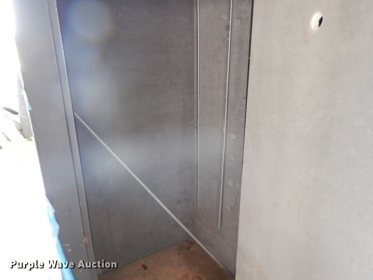 image for item FU9835 Amsec safe