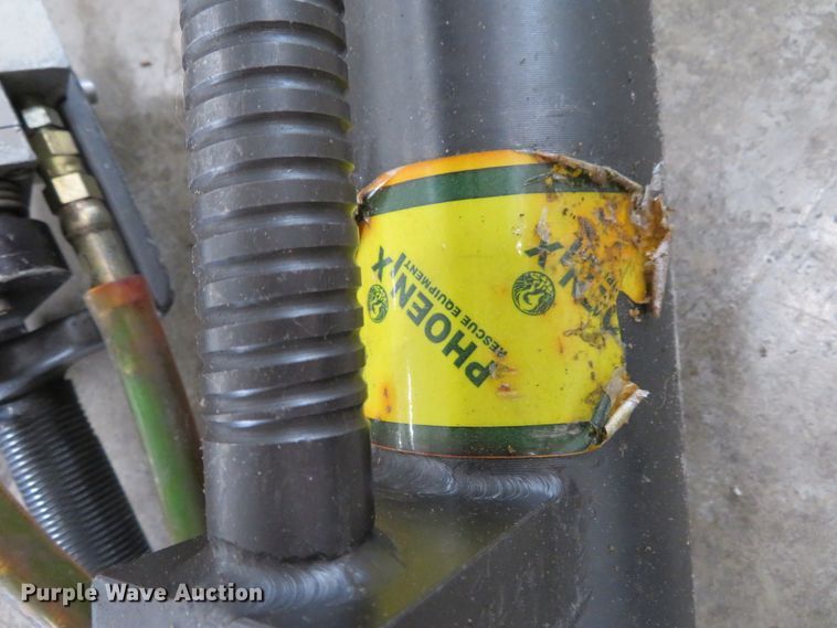 image for item GI9187 (4) hydraulic rams