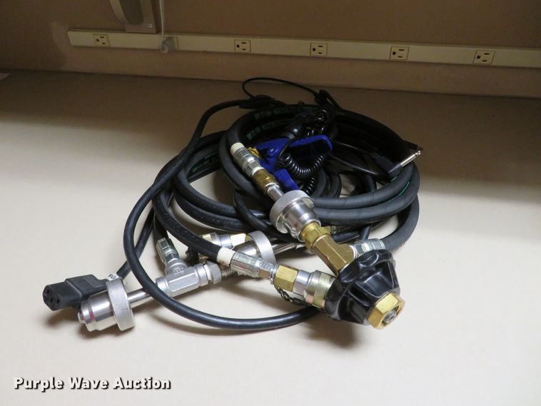 image for item GI9191 PosiCheck 3 USB SCBA testing machine