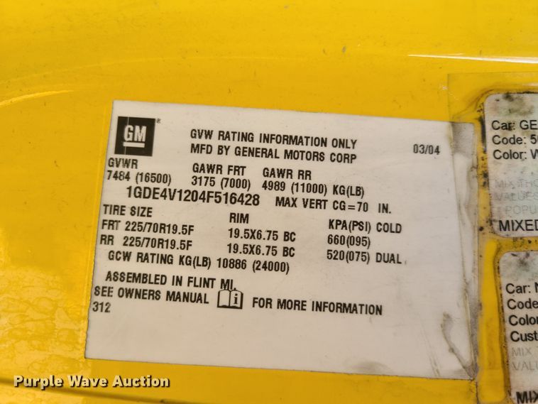 image for item GO9314 2004 GMC C4500  ambulance