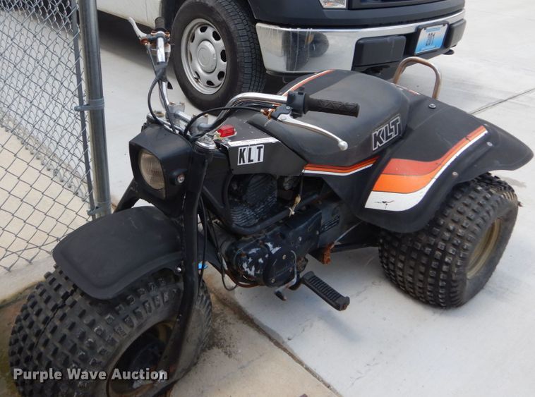 image for item GV9192 Kawasaki KLT 200  ATV