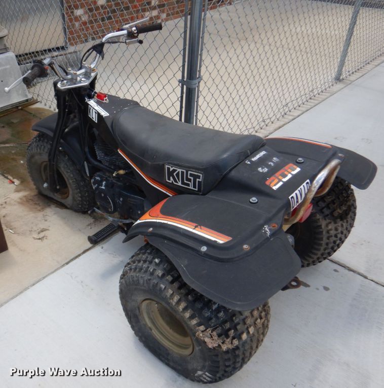 image for item GV9192 Kawasaki KLT 200  ATV