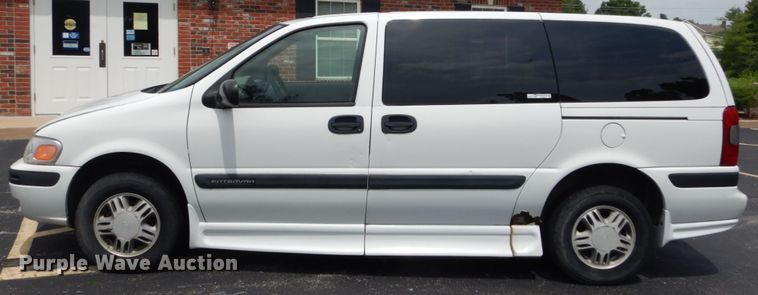image for item GV9209 2003 Chevrolet Venture Z10 Cargo Extended  handicap accessible van