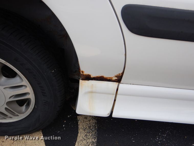 image for item GV9209 2003 Chevrolet Venture Z10 Cargo Extended  handicap accessible van