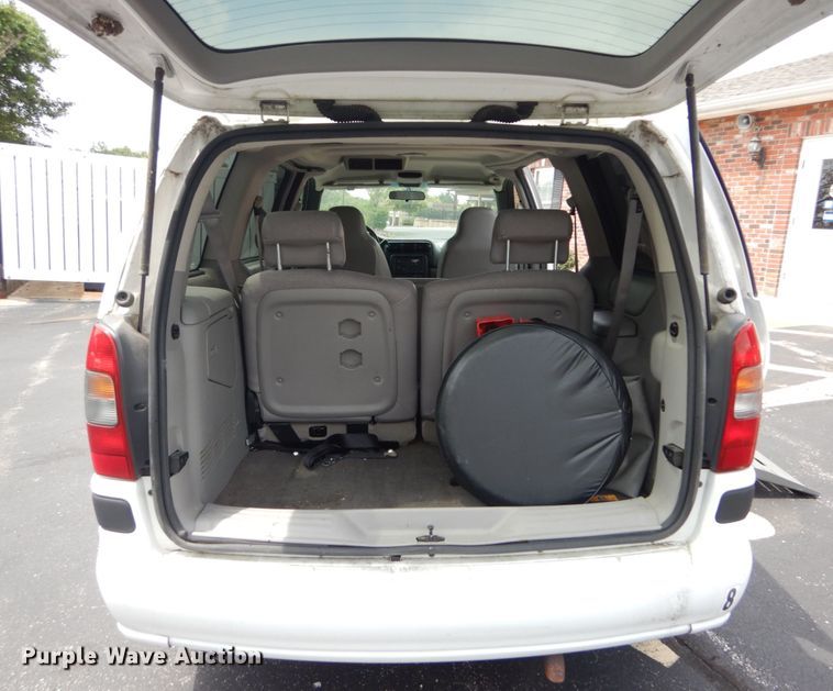 image for item GV9209 2003 Chevrolet Venture Z10 Cargo Extended  handicap accessible van