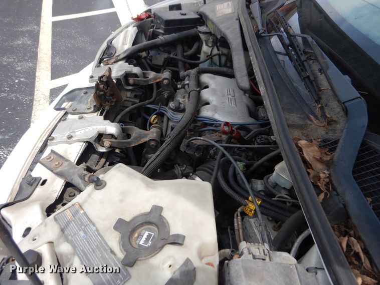 image for item GV9209 2003 Chevrolet Venture Z10 Cargo Extended  handicap accessible van