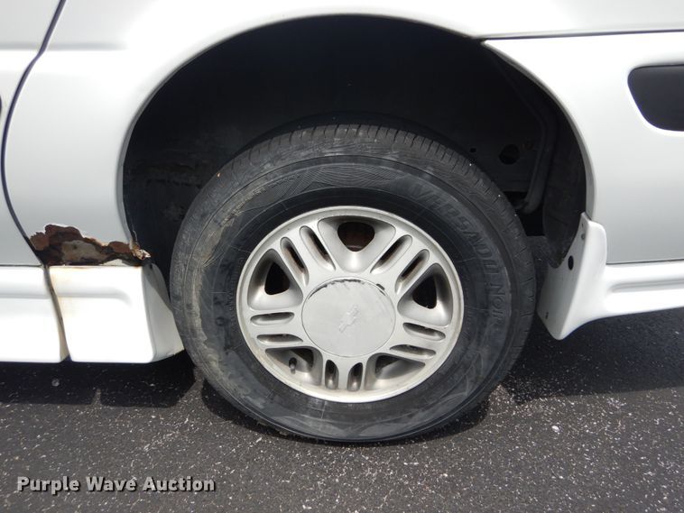 image for item GV9209 2003 Chevrolet Venture Z10 Cargo Extended  handicap accessible van