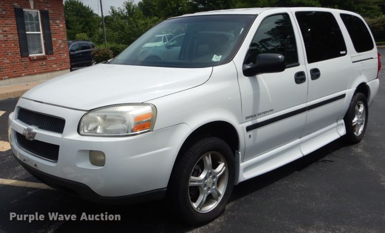 image for item GV9210 2006 Chevrolet Uplander  handicap accessible van