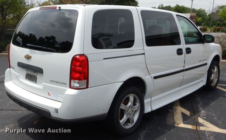 image for item GV9210 2006 Chevrolet Uplander  handicap accessible van