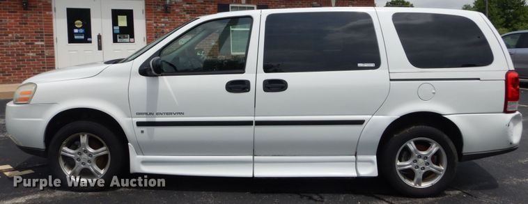 image for item GV9210 2006 Chevrolet Uplander  handicap accessible van