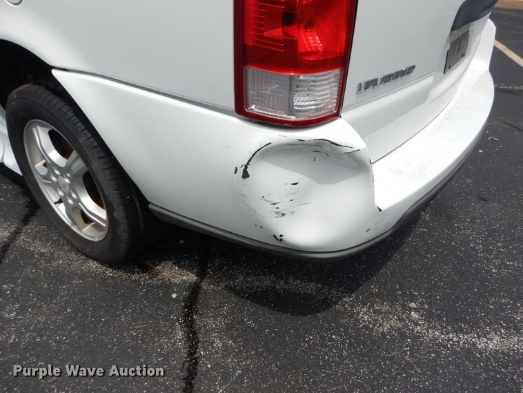 image for item GV9210 2006 Chevrolet Uplander  handicap accessible van