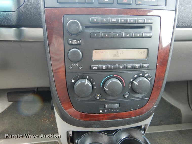 image for item GV9210 2006 Chevrolet Uplander  handicap accessible van