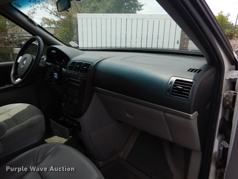 image for item GV9210 2006 Chevrolet Uplander  handicap accessible van