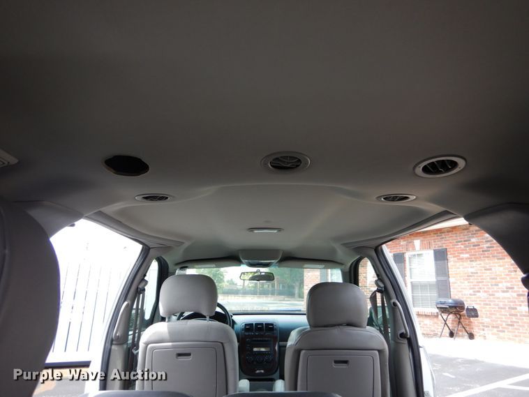 image for item GV9210 2006 Chevrolet Uplander  handicap accessible van